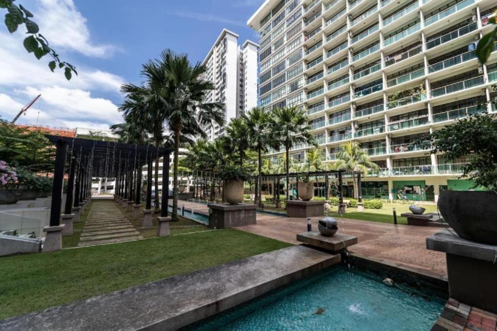 -lake View-mount Austin Ikea Toppen 10 Mins - C107 * Johor Bahru
